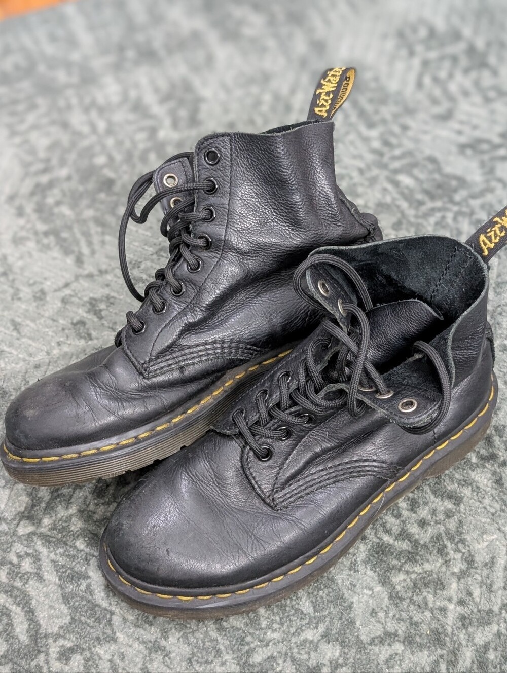 Dr. Martens 1460 Women's Pascal Black Leather Boots Size US 8 Lace Up Broken In